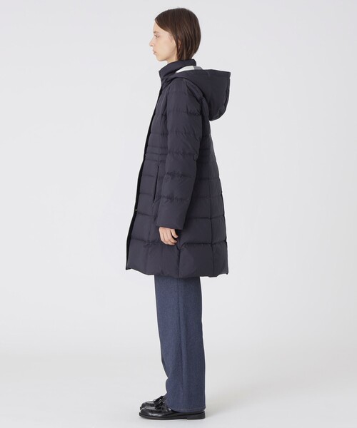 BLUE LABEL CRESTBRIDGE（ブルーレーベルクレストブリッジ） ダウン