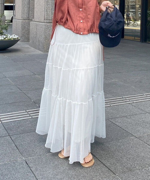 ドゥロワー　ジャガード　シルク　ロング スカート ホワイト　36サイズ ドゥロワー ジャガード シルク ロング スカート ホワイト 36サイズ