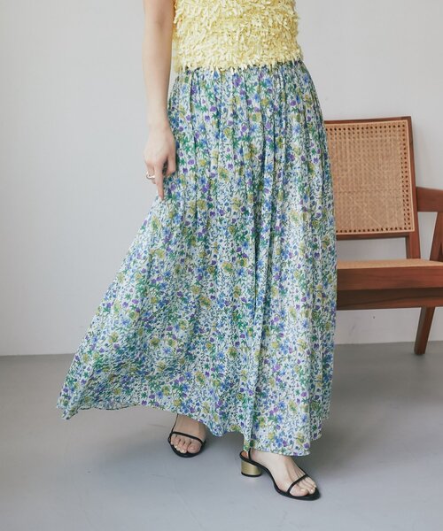 スカート 「今すぐお届け！・春気分」小花プリントギャザーロングスカートの画像