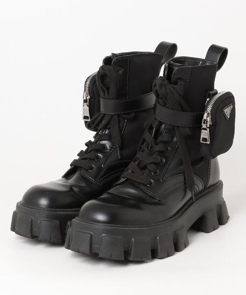 PRADA（プラダ） モノリス ポーチ付 ブラッシュドレザー x Re-Nylon