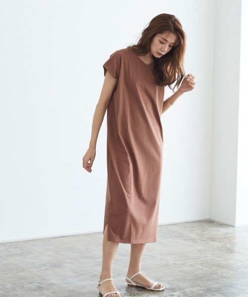 Pierrot（ピエロ） ワンピース Vネックフレンチスリーブワンピース