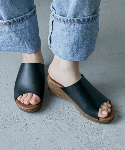 ★SALE★【送料関税無料】SAINT LAURENTサロメ ウェッジサンダル ウィメンズサンダル | ヒール、ストラップ、レザー | Saint
