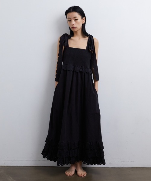 スモッキングエンブロイダリードレスCASA FLINE