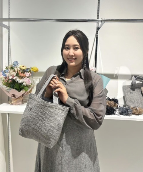 トートバッグ 「felice luxe」ブローチ付きトートバッグ レディース