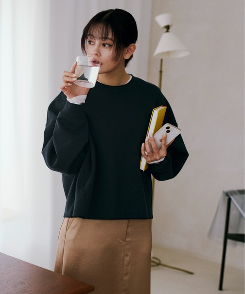 emmi サテンナロースカート ネイビー emmi エミ サテンナロースカートネイビー - スカートブランド 品