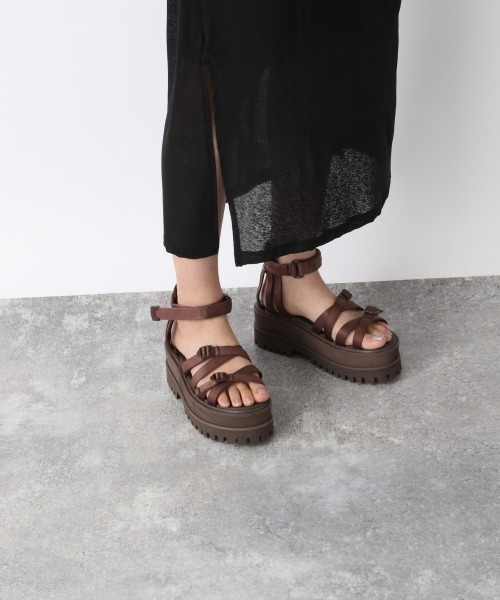 JEANASIS クロスストラップ厚底スポーツサンダル 極美品】JEANASIS ジーナシス クロススポーツ 厚底サンダル L24