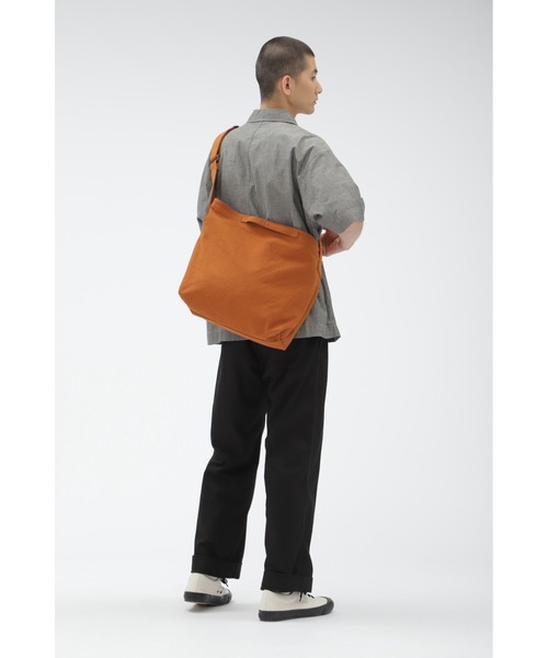 MHLバック エムエイチエル MHL. LIGHT COTTON DRILL （YELLOW