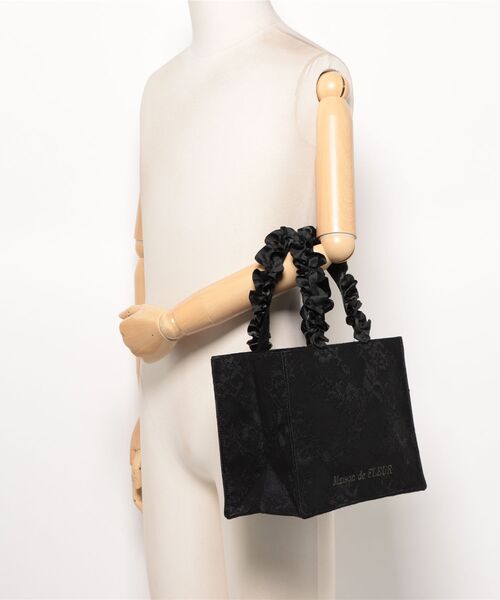Maison de FLEUR（メゾンドフルール） トートバッグ レースフリル