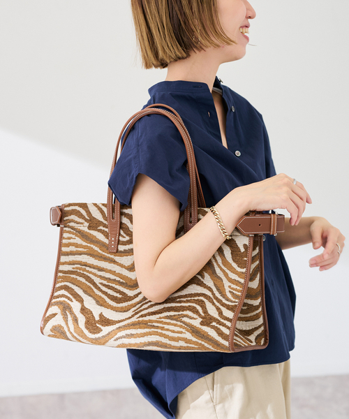 トートバッグ AVACATIONアヴァケーション BATH ZEBRA/A レディースの画像