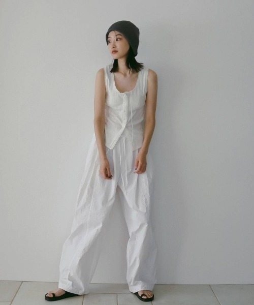 anuke（アンヌーク） タンクトップ ノースリーブ Cut Lace Tanktop