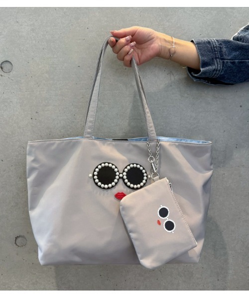 美品 a-jolieアジョリー パールサングラス ナイロン2wayトートバッグ a-jolie（アジョリー） トートバッグ 「a-jolie/アジョリー」パール