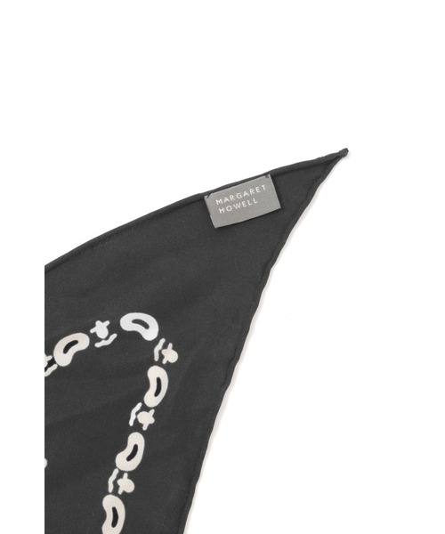 MARGARET HOWELL 襟巻 MARGARET HOWELL ストール マフラー GRAPHIC BANDANA SCARF