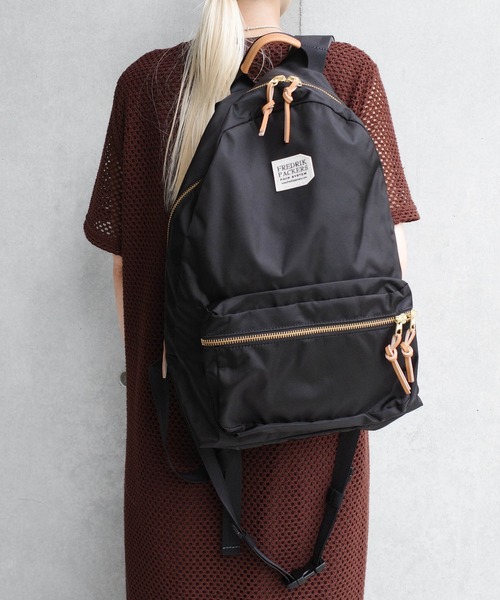 FREDRIK PACKERS（フレドリックパッカーズ） デイバック リュック