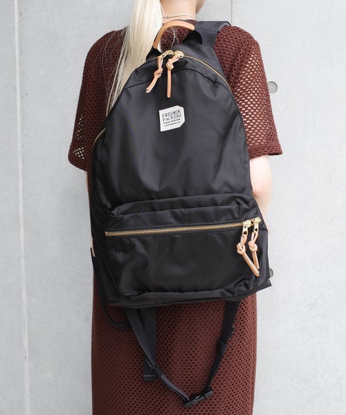 FREDRIK PACKERS（フレドリックパッカーズ） デイバック リュック