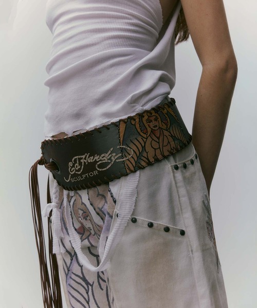 新品未使用　Ed Hardy レザーベルト　エドハーディー　デッドストック エド・ハーディー スカル＆ローズ・ベルト | Urban Outfitters