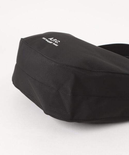 A.P.C. ショルダーバッグ BESACE JOURNAL SMALL NYLON/弱撥水