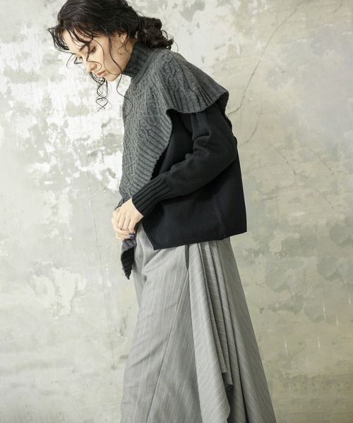 「OSMOSIS」 「loaf」長袖ニット ONE SIZE ベージュ レディース_画像6