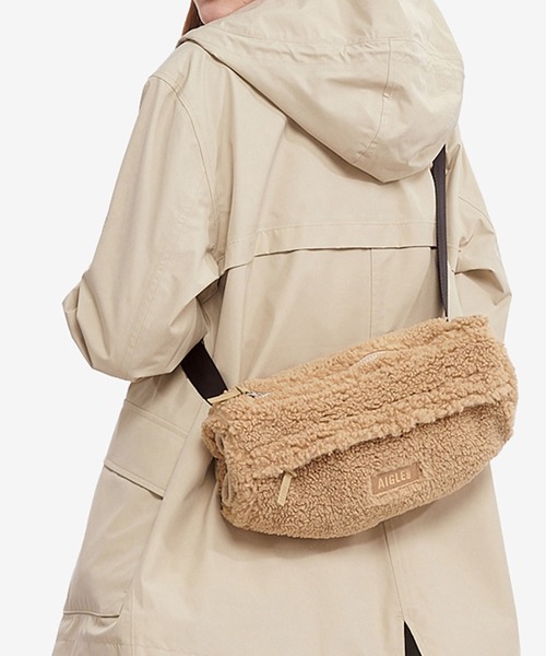 AIGLE ウエストポーチ ウエストバッグ シェルパフリース ボディ
