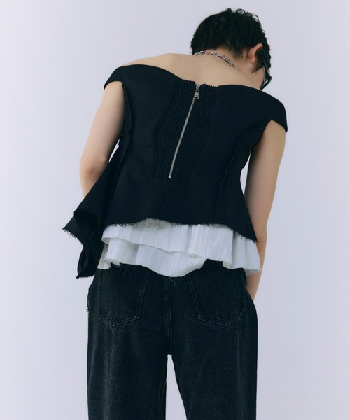 ペプラムフリルトップス LILY BROWN｜ペプラムフリルトップス | Rakuten Fashion(楽天