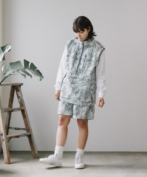 未使用品 and wander ナイロンベスト ジャケット M / 白 and wander ベスト ジレ wander/アンドワンダー×GRAMICCI