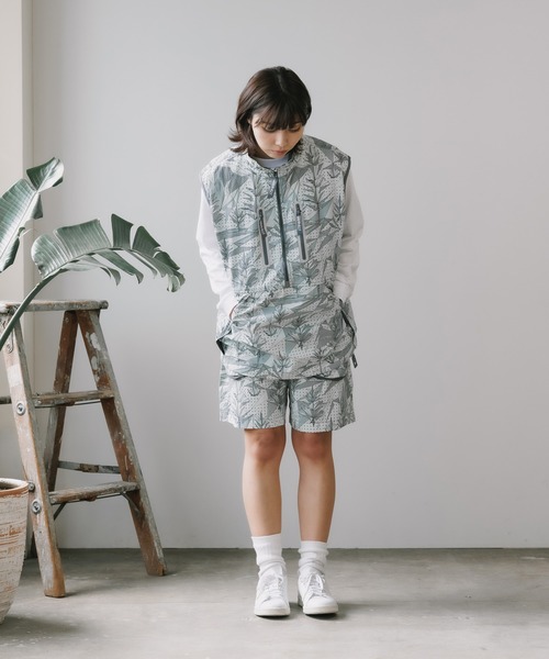 未使用品 and wander ナイロンベスト ジャケット M / 白 未使用品 and wander ナイロンベスト ジャケット L / 白 - メルカリ