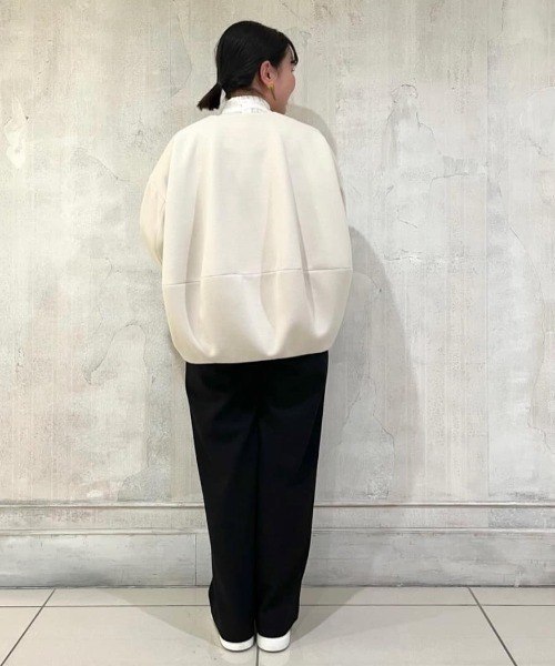 Beardsley ノーカラー　コート　 オフホワイト BEARDSLEY（ビアズリー）の「ダンボールギャザーコート（ノー