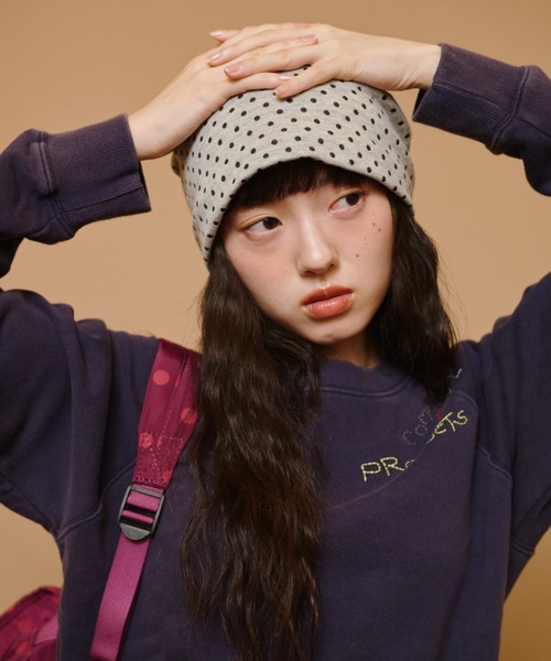 common gull products ネイビー 針と糸スウェット common gull products. トレーナー スウェット 「種まき」針と糸
