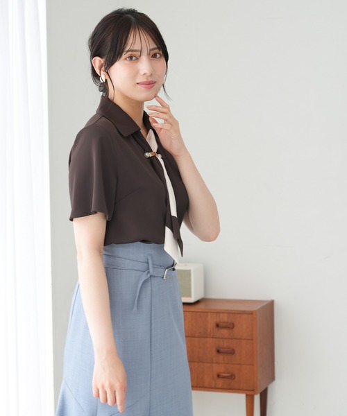 ブラウス シャツ 金具使いバイカラーボウタイスキッパー半袖ブラウス レディース