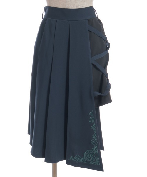 axes femme POETIQUE スカート クロスベルト麻雀牌刺繍スカート