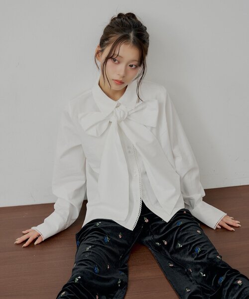 Chico（チコ） ブラウス シャツ 「SALON by Chico」リボン付きレース