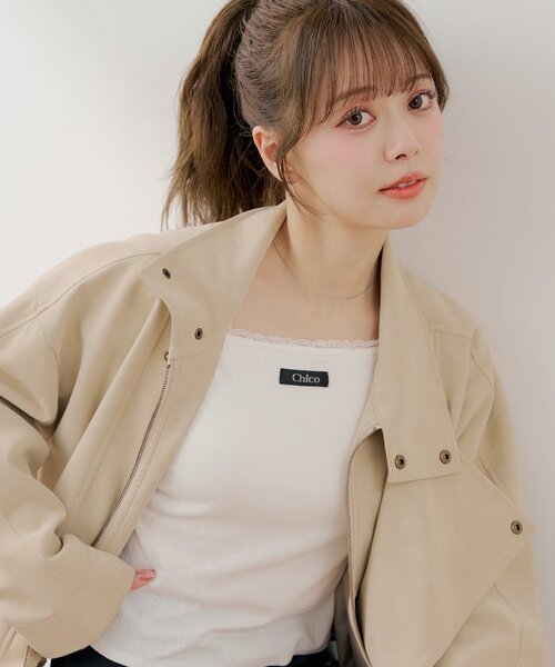 Chico（チコ） tシャツ カップ付きレースコンパクトトップス