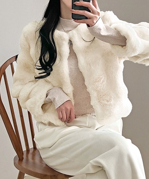 ホワイト ノーカラージャケット ファー風 Lace Ladies（レースレディース） ジャケット ノーカラージャケット