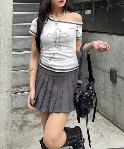 lilful tシャツ 半袖 「26年春夏新作」Y2K クロスプリント