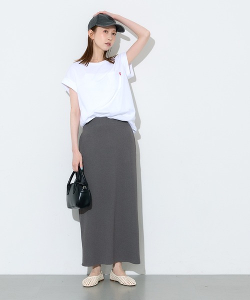 coca（コカ） ロング スカート エンボス加工Iラインスカート