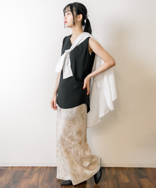 atONE タンクトップ ノースリーブ 大人のVネックタンクトップ