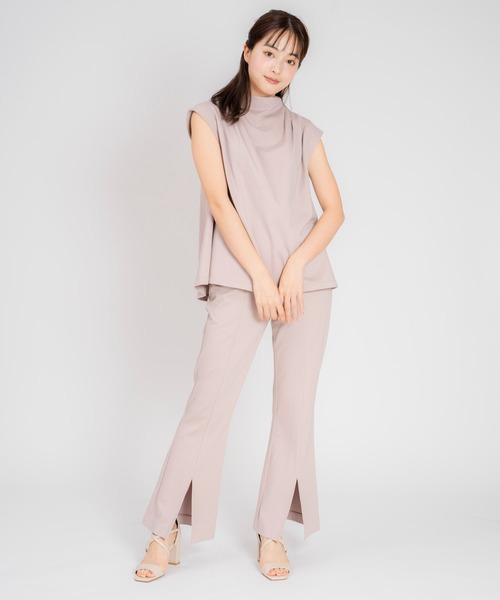 ⭐︎超美品⭐︎ NOEL REUSSLR セットアップ ⭐︎超美品⭐︎ NOEL REUSSLR セットアップ レディースウェア