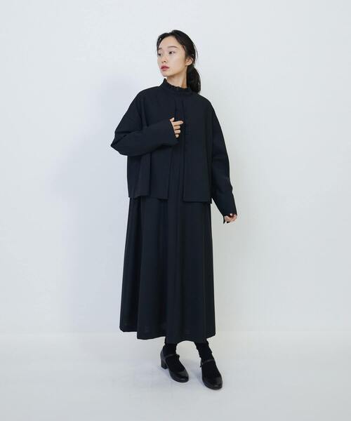 LOISIR ブラック 半袖 Aライン ワンピース LOISIR ワンピース エステルウールトロピカルクロス異素材コンビ