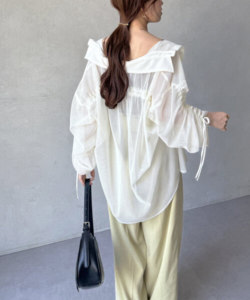 Thevon（ゼヴォン） ブラウス シャツ 袖シャーリングメッシュシアー