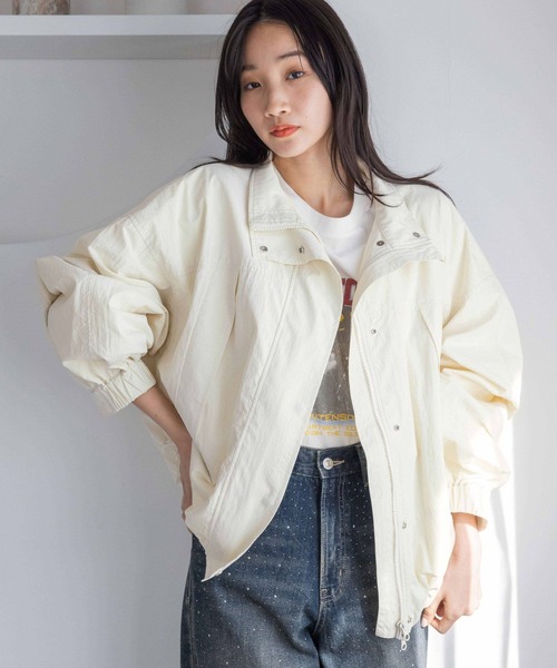 ローリーズファーム×アンブロ　ナイロンブルゾン LOWRYS FARMがイギリス生まれのフットボールブランドUMBROとのコラボ