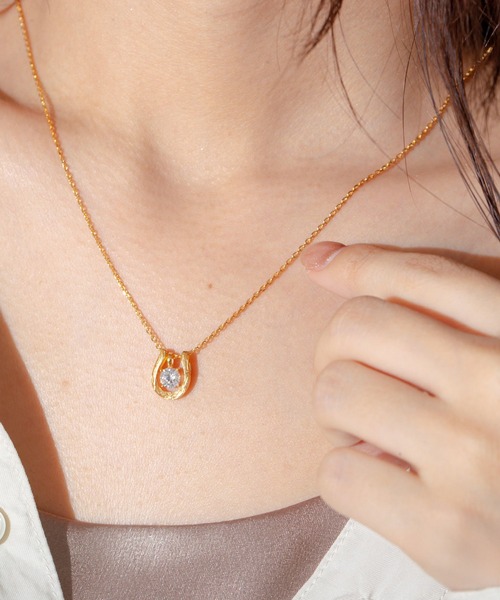 IRIEBEACH（アイリービーチ） ネックレス Horseshoe zirconia necklace