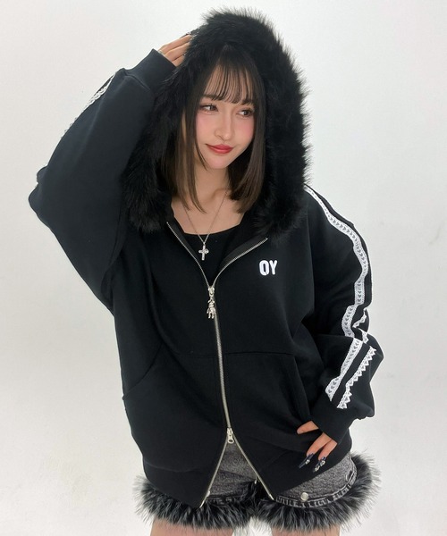 OY（オーワイ） パーカー 「OY/オーワイ」LACE DOLLY FAUX FUR HOODIE