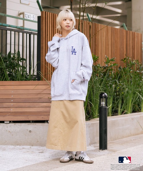 MLB パーカー 「MLB/メジャーリーグベースボール」裏起毛 バックロゴ