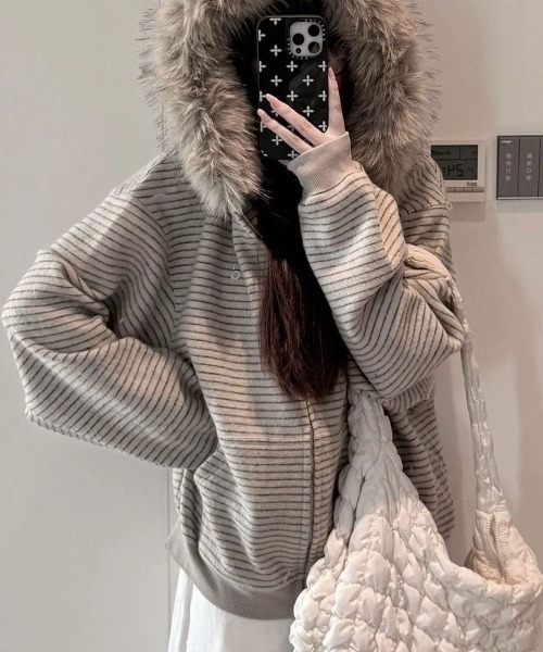 SHERU パーカー フェイクファー付き ボーダー ジップアップパーカー