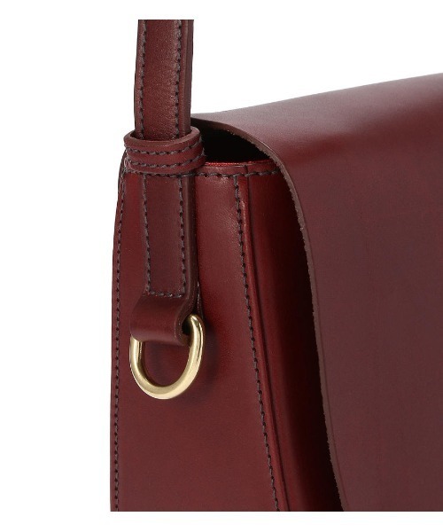 ショルダーバッグ バッグ IL BISONTE / VACCHETTA SMOOTH LEATHER / クロスボディバッグ レディース メンズの画像