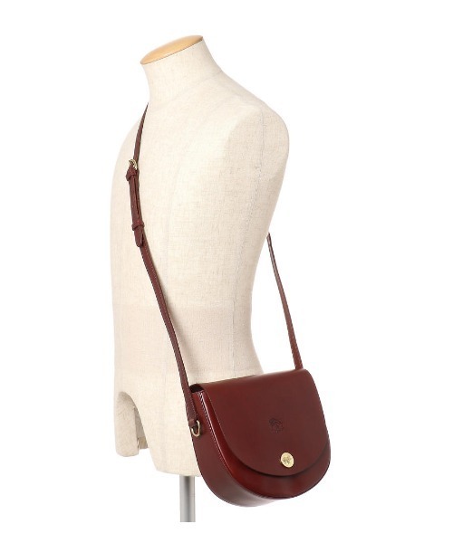 ショルダーバッグ バッグ IL BISONTE / VACCHETTA SMOOTH LEATHER / クロスボディバッグ レディース メンズの画像