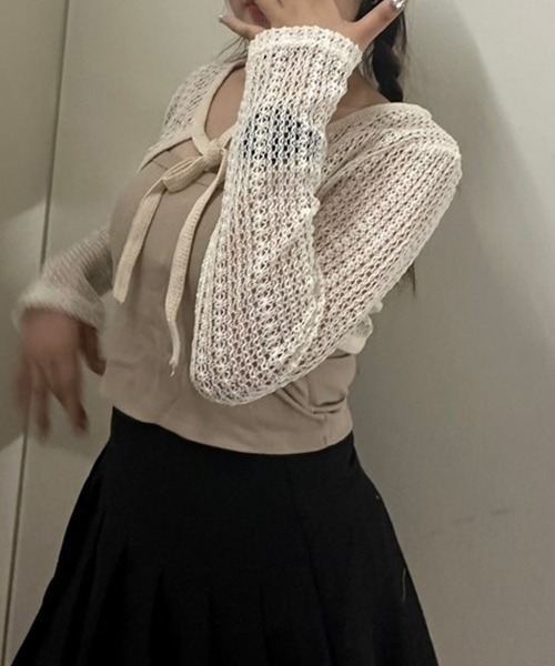 A'GEM/9 × .kom 「.KOM/ドットケーオーエム」レース切替パフスリーブブラウス レディース A'GEM/9 × .kom 『.KOM/ドットケーオーエム』レース切替