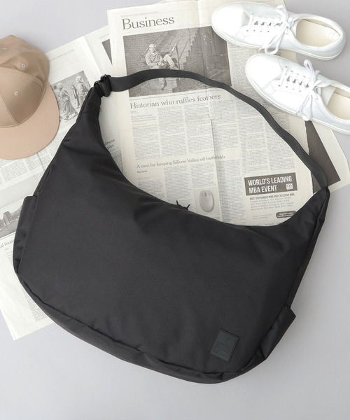 KANGOL（カンゴール） ショルダーバッグ ラバータグ 大容量 ビッグ