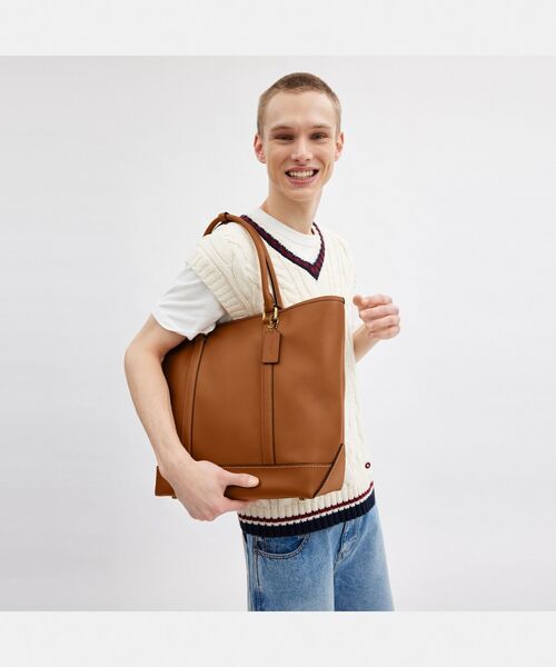 美品✨COACH ビジネスバッグ メトロポリタン トートバッグ レザー COACH（コーチ）の「メトロポリタン トート（ビジネスバッグ