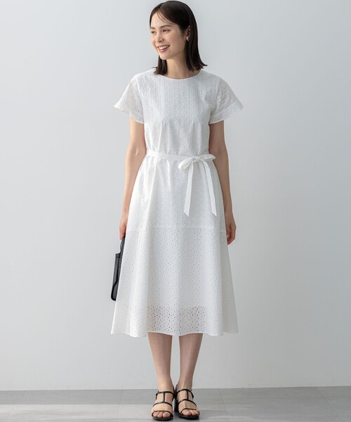 美品　組曲　エンブロイダリーレース ワンピース　ホワイト　大きいサイズ　6 美品 組曲 エンブロイダリーレース ワンピース ホワイト 大きい