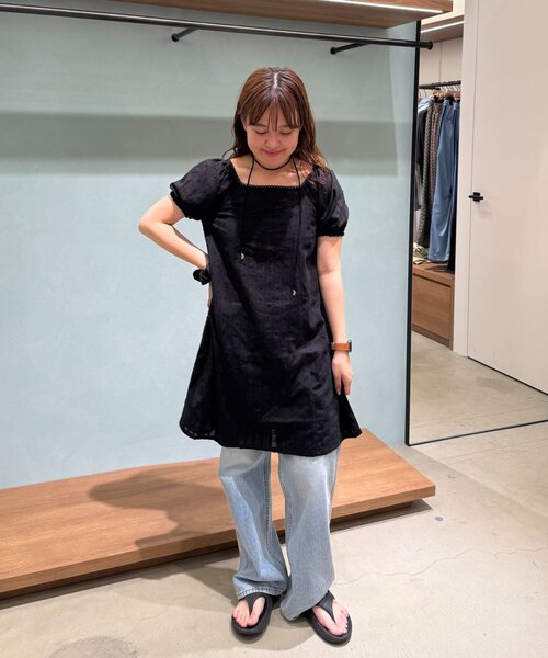 【新品未使用】Reformation ドット柄 半袖ミニワンピース ❤️Reformation新作新品 黒 ドット 半袖バブルスリーブミニ